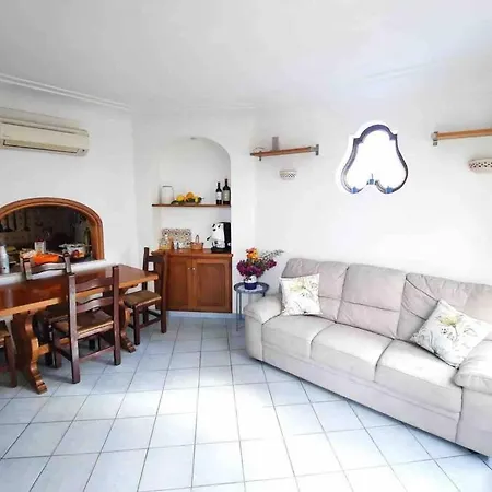 Capri Sun Feriehus *